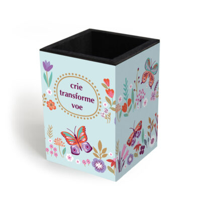 Porta-lápis Fina Ideia Borboletas no Jardim 7x7x10cm em MDF