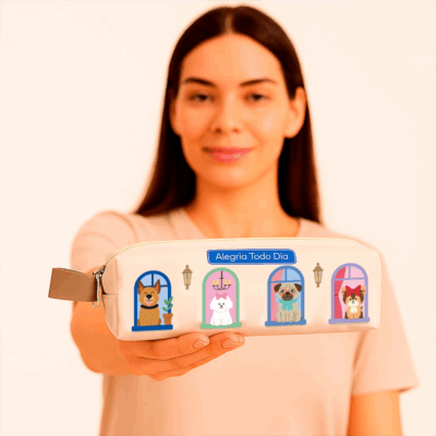 Necessaire Multiuso Fina Ideia Cachorro na Janela 20,5x5,5x5,5cm