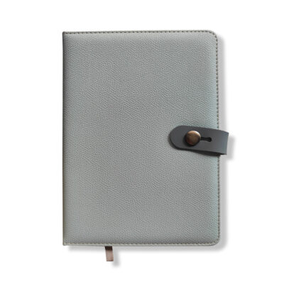 Caderneta A5 Pautada Azul com Fecho Fina Ideia 14,5x21cm 100 folhas 100g/m²