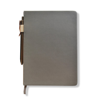 Caderneta A5 Pautada Cinza com Caneta Fina Ideia 14,5x21cm 100 folhas 100g/m²